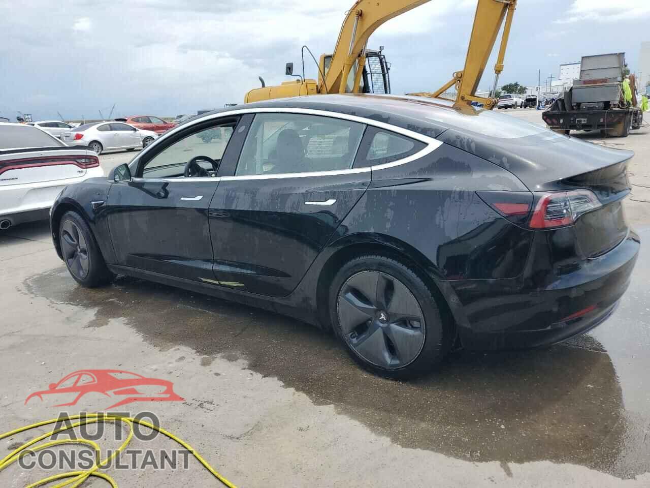 TESLA MODEL 3 2018 - 5YJ3E1EA6JF028023