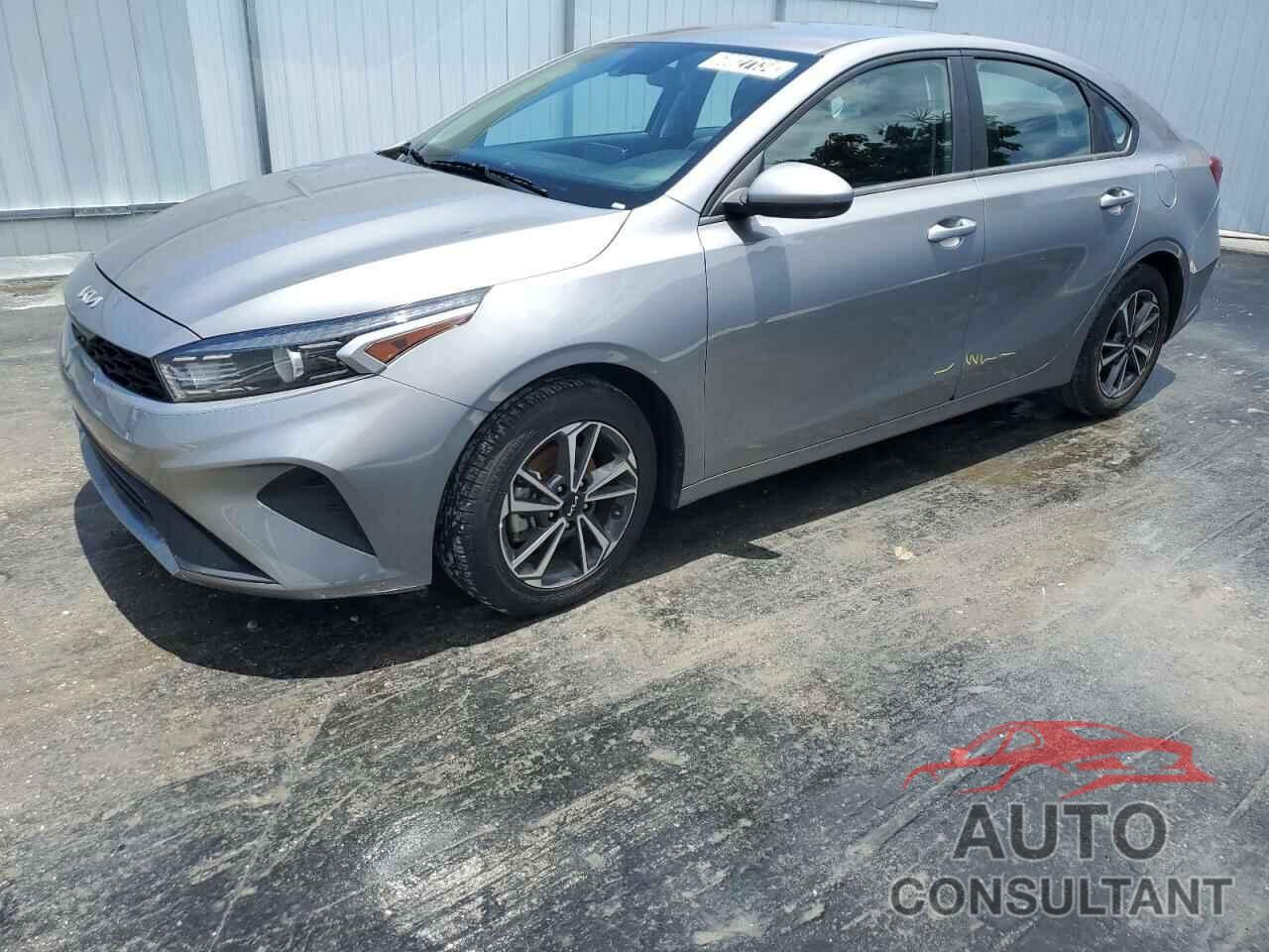 KIA FORTE 2023 - 3KPF24AD3PE568001