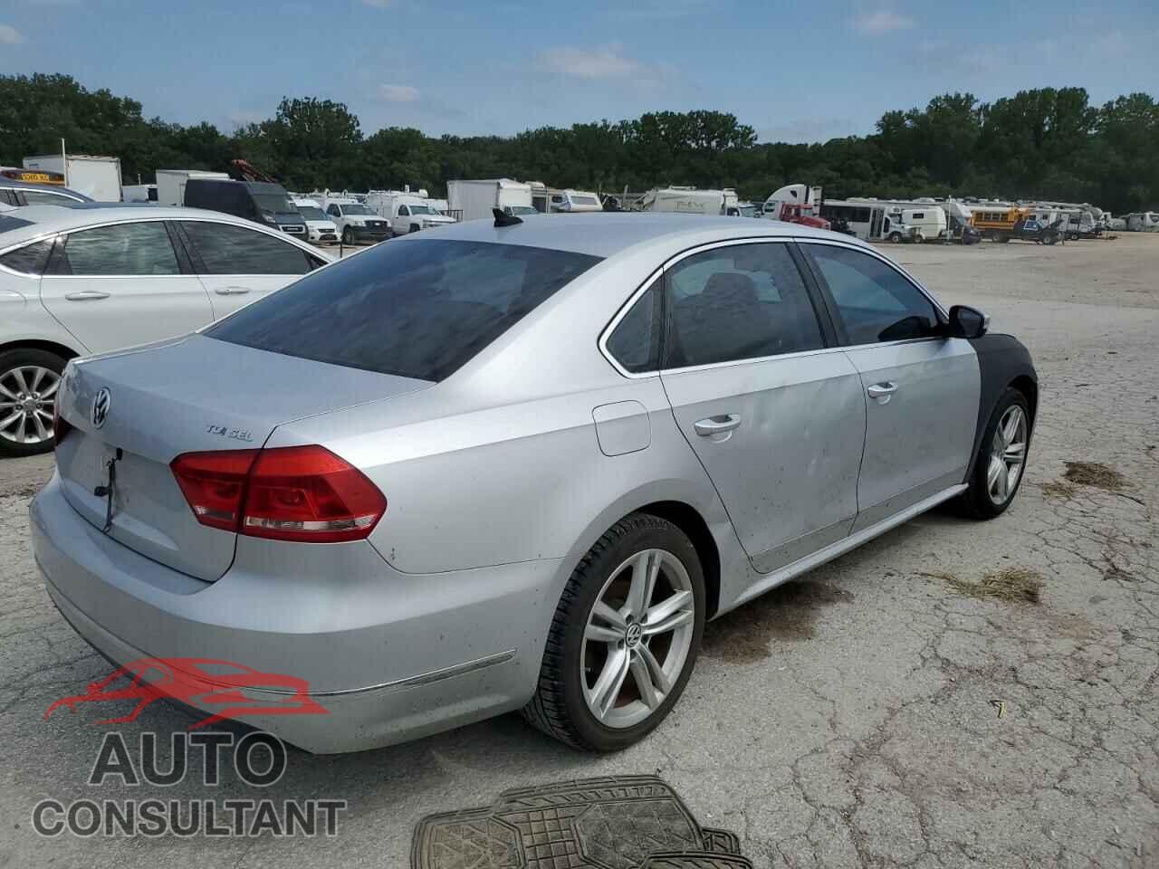 VOLKSWAGEN PASSAT 2014 - 1VWCN7A3XEC004964