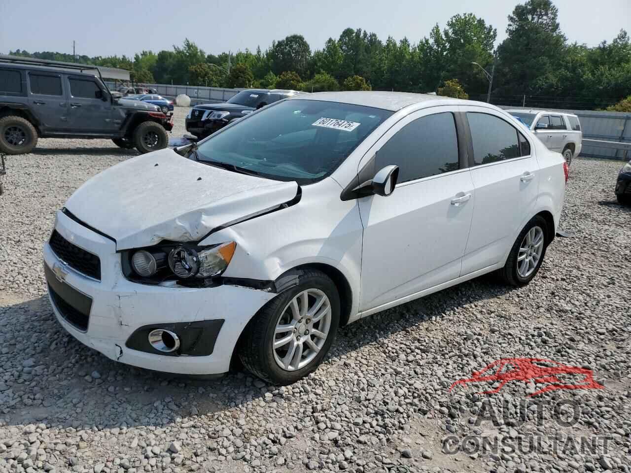 CHEVROLET SONIC 2012 - 1G1JC5SH0C4207098