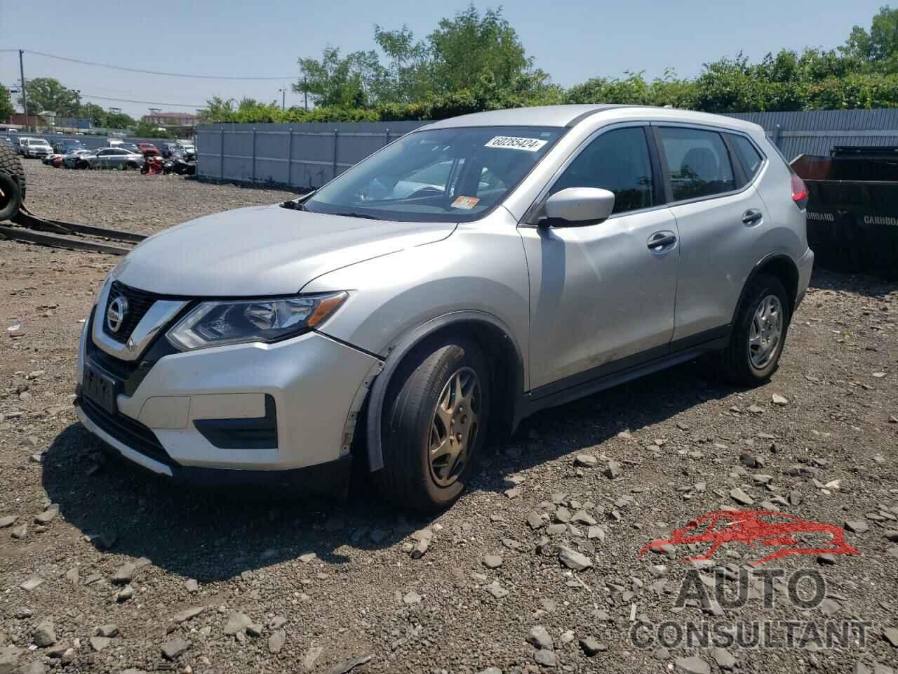 NISSAN ROGUE 2017 - KNMAT2MT6HP514126