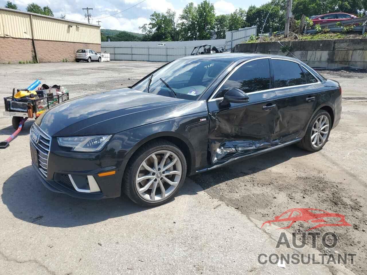 AUDI A4 2019 - WAUDNAF49KA003279