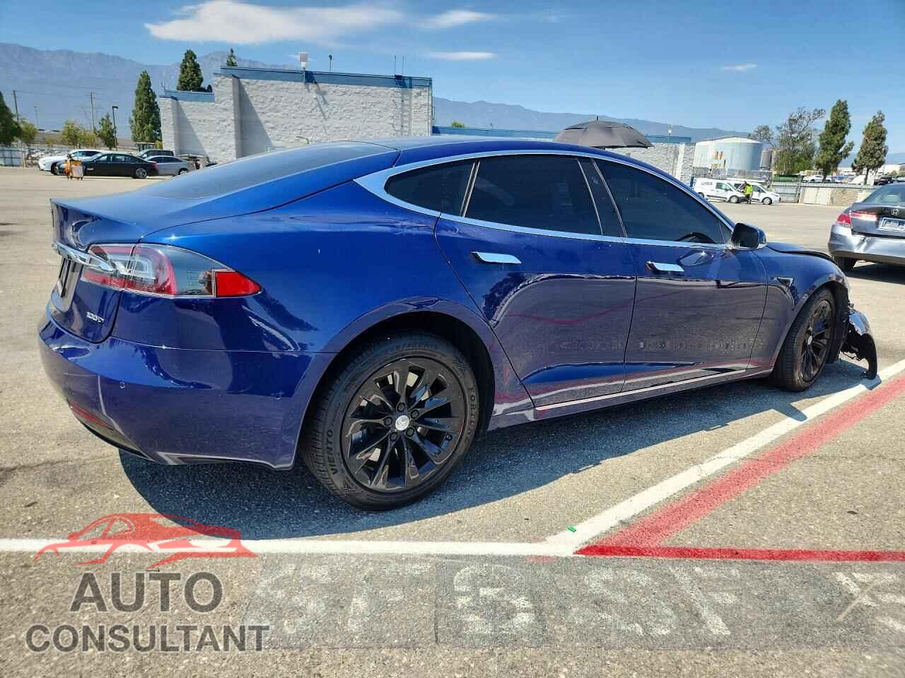TESLA MODEL S 2018 - 5YJSA1E25JF282970
