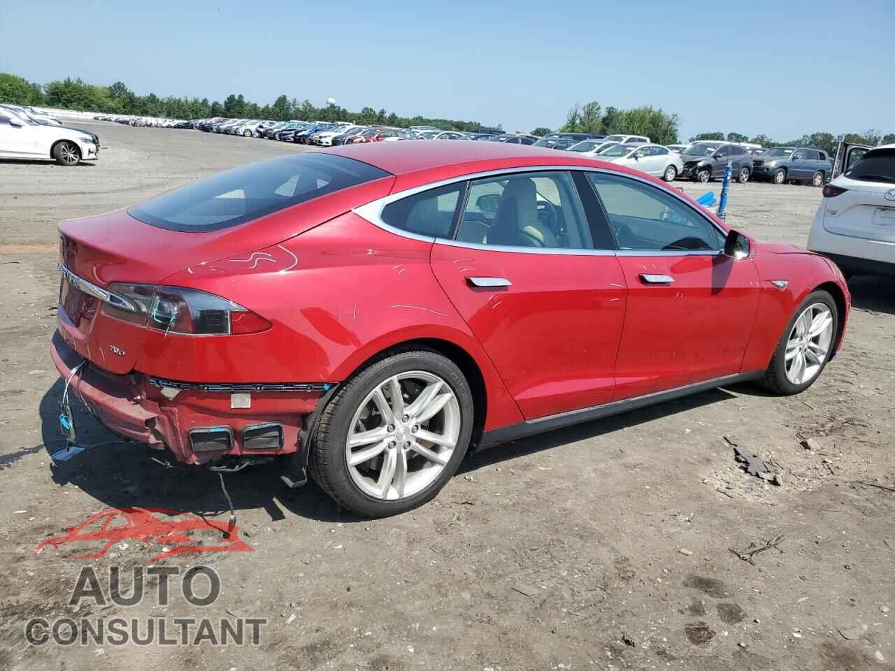 TESLA MODEL S 2015 - 5YJSA1E20FF114998