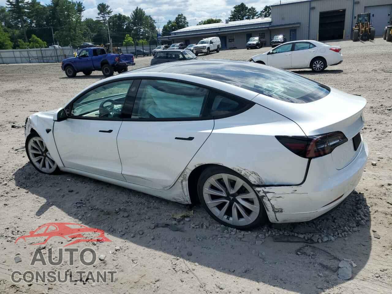 TESLA MODEL 3 2021 - 5YJ3E1EB4MF085415