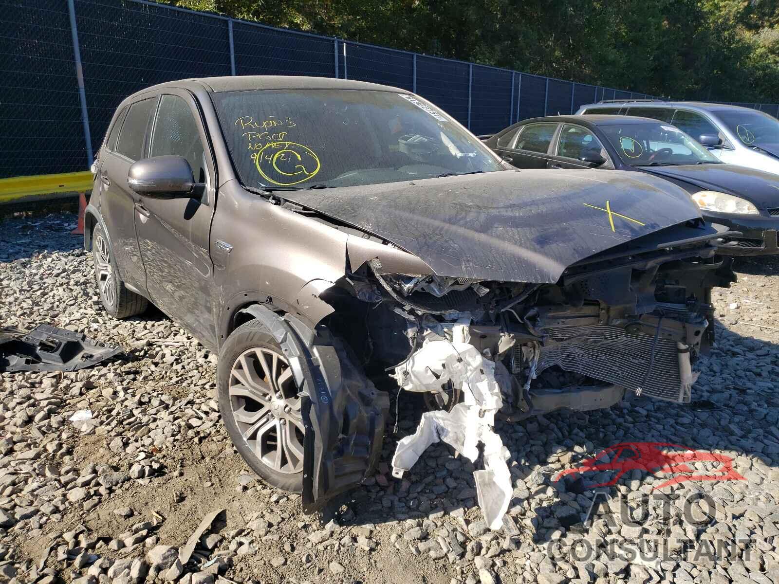 MITSUBISHI OUTLANDER 2018 - JA4AP3AU4JU024468