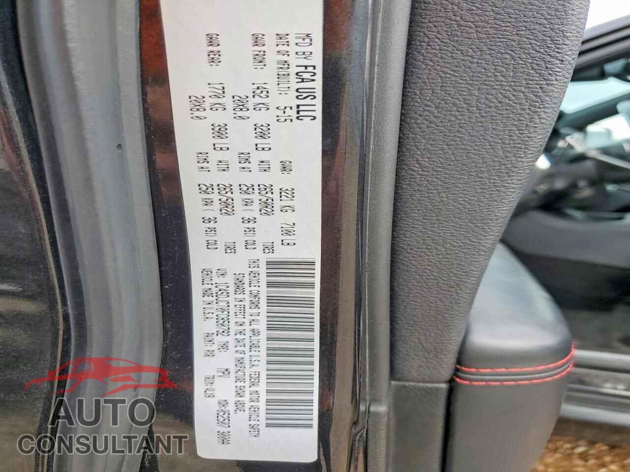 DODGE DURANGO 2015 - 1C4SDJCT0FC850792