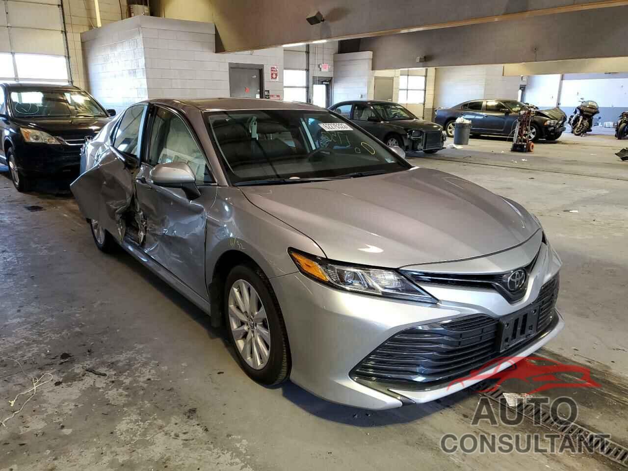 TOYOTA CAMRY 2019 - 4T1B11HK0KU842040