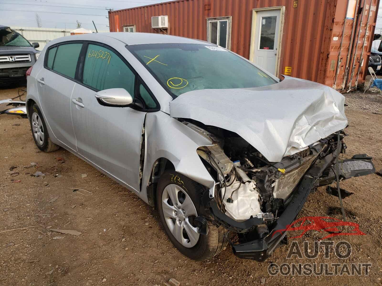 KIA FORTE 2017 - KNAFK5A86H5682612