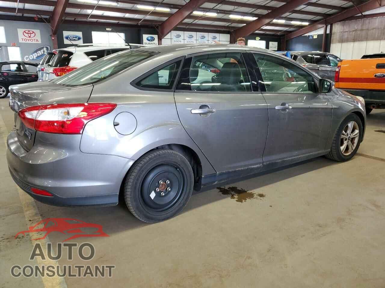 FORD FOCUS 2014 - 1FADP3F21EL215003