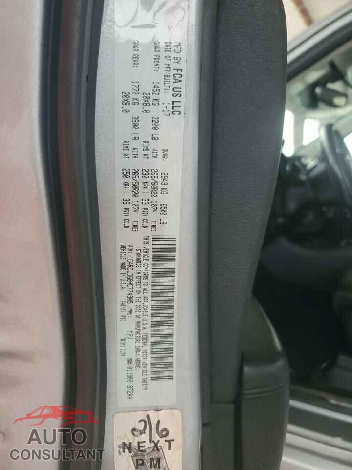 DODGE DURANGO 2017 - 1C4RDJDG8HC774905