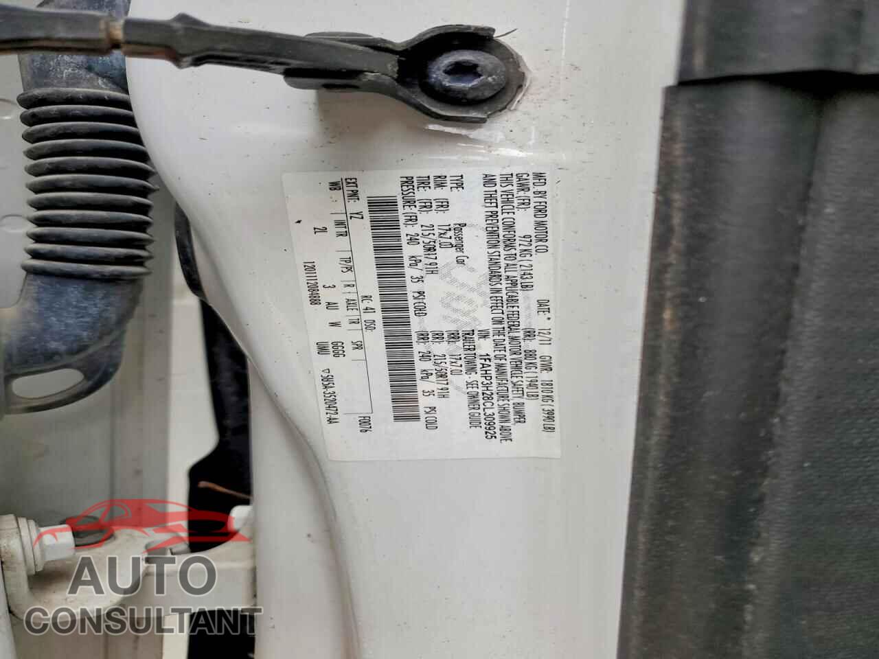 FORD FOCUS 2012 - 1FAHP3H28CL309925