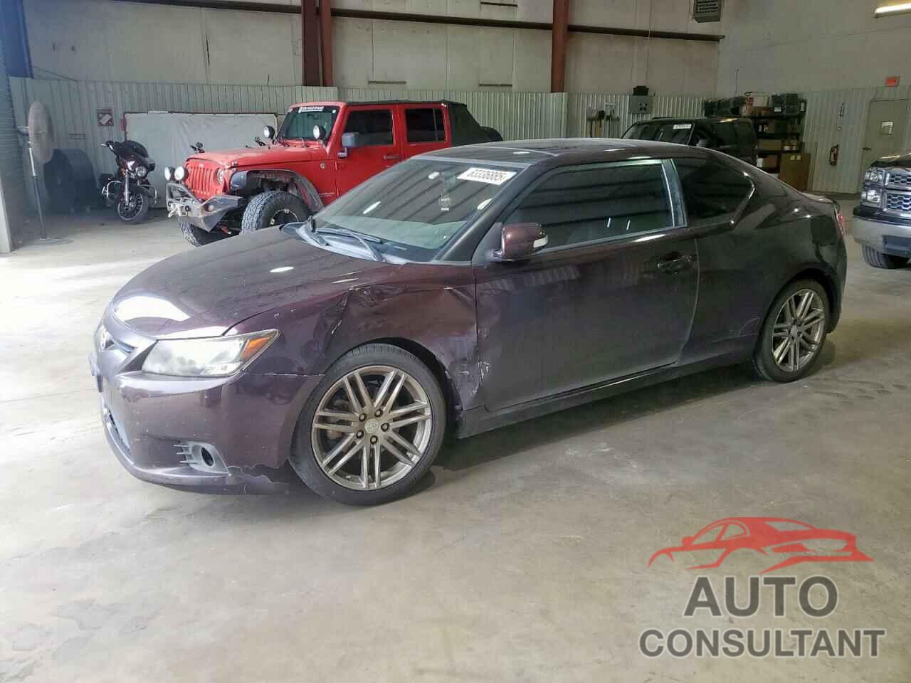 TOYOTA SCION 2013 - JTKJF5C70D3057286