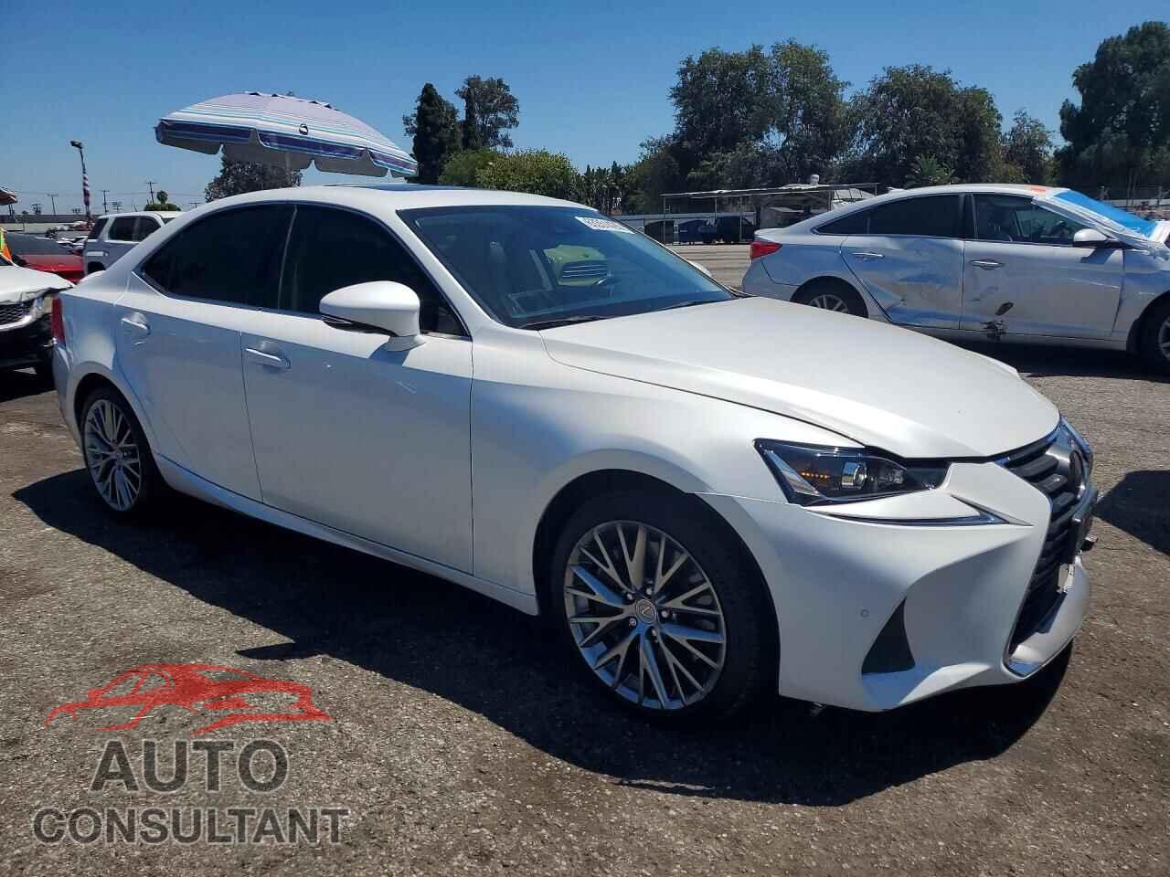 LEXUS IS 2018 - JTHBA1D2XJ5076352