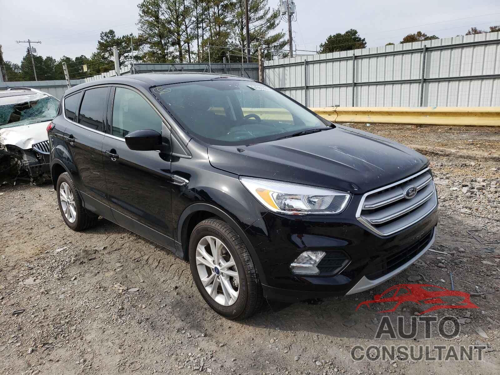 FORD ESCAPE 2019 - 1FMCU0GDXKUB47279