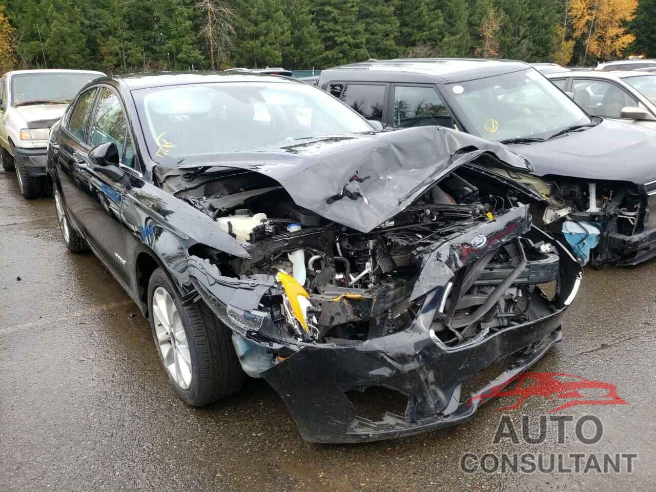 FORD FUSION 2019 - 3FA6P0LU2KR136286