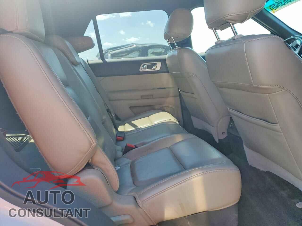 FORD EXPLORER 2013 - 1FM5K8D89DGA14082