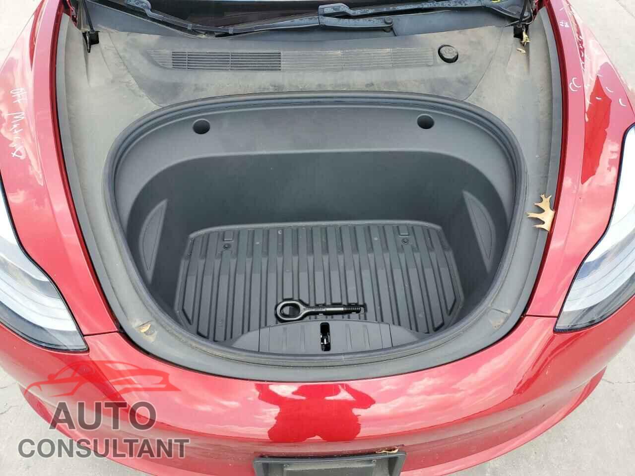 TESLA MODEL 3 2021 - 5YJ3E1EAXMF978258