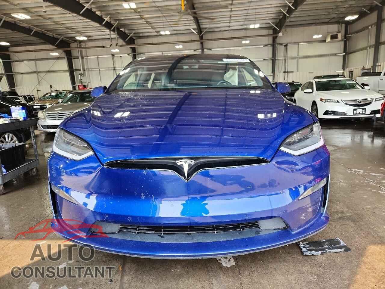 TESLA MODEL X 2022 - 7SAXCBE60NF341411