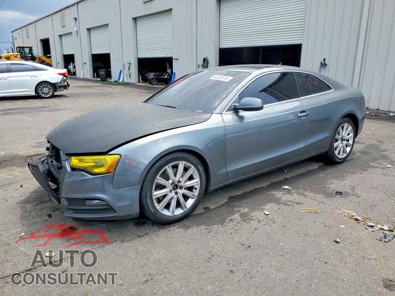 AUDI A5 2013 - WAUCFAFR8DA076120