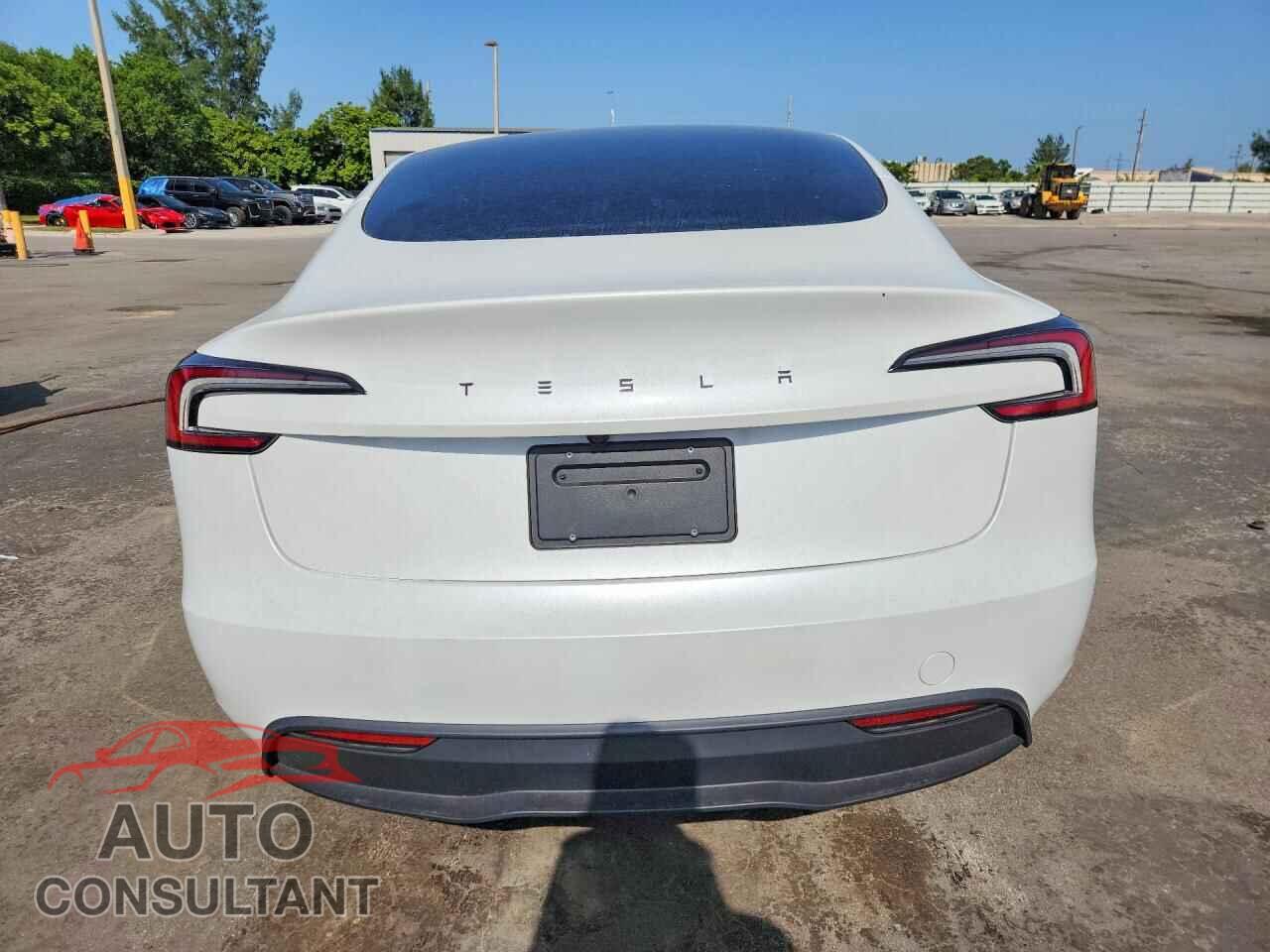 TESLA MODEL 3 2026 - 5YJ3E1EA2TF170064