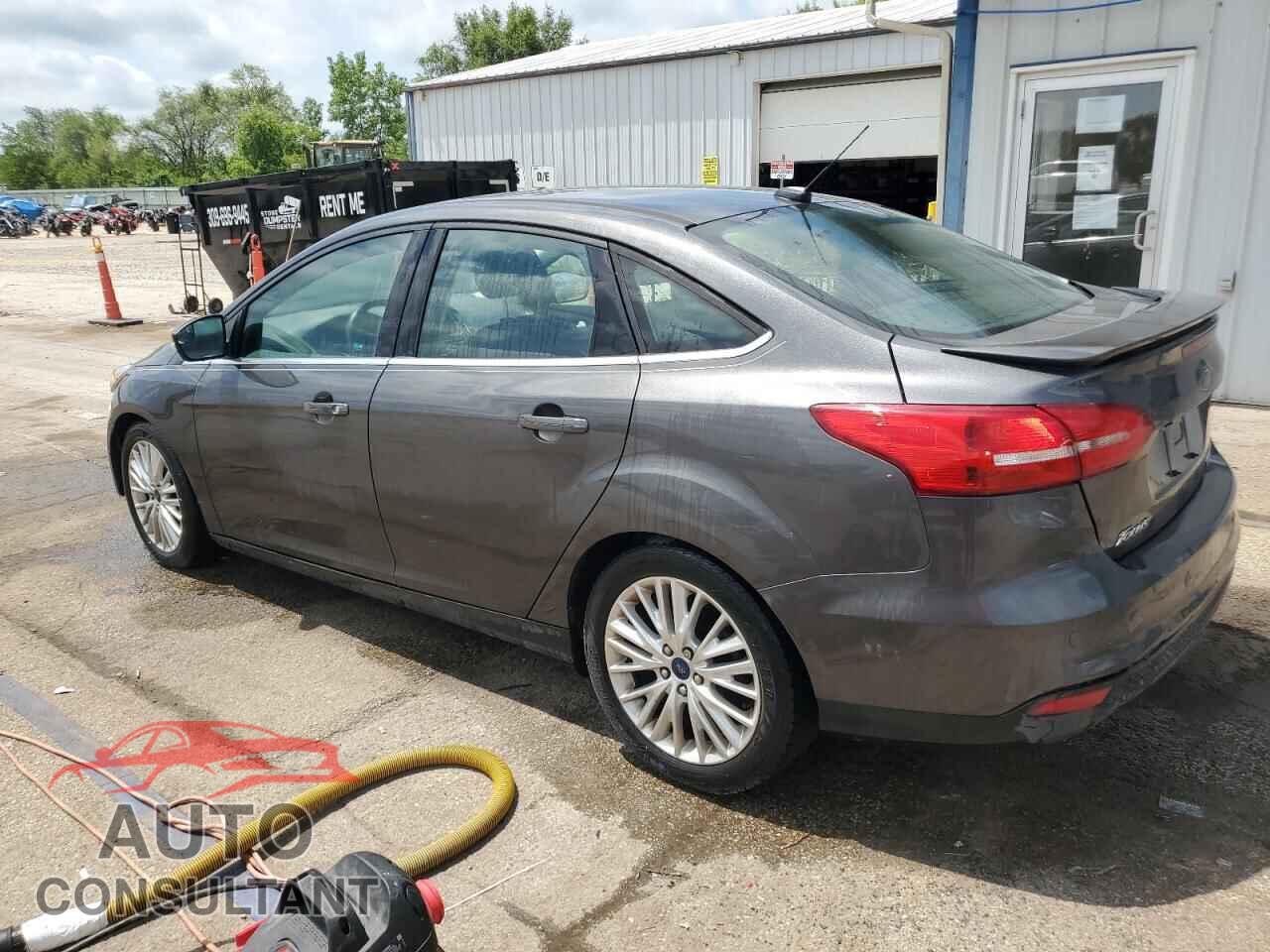 FORD FOCUS 2015 - 1FADP3J29FL293280