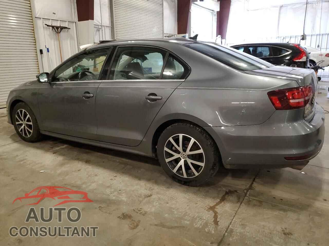VOLKSWAGEN JETTA 2017 - 3VWDB7AJ8HM385437