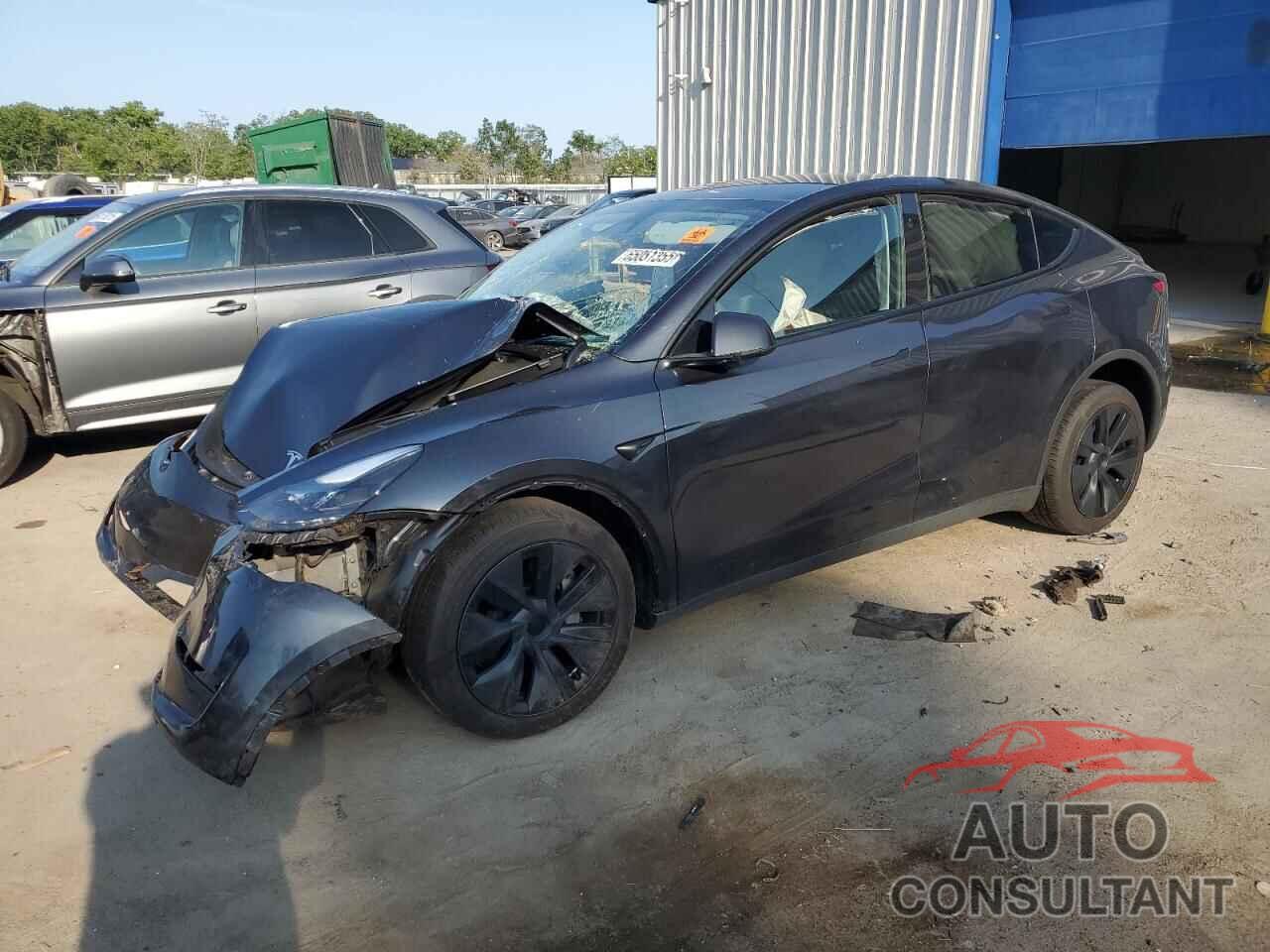 TESLA MODEL Y 2024 - 7SAYGDEE6RF178149