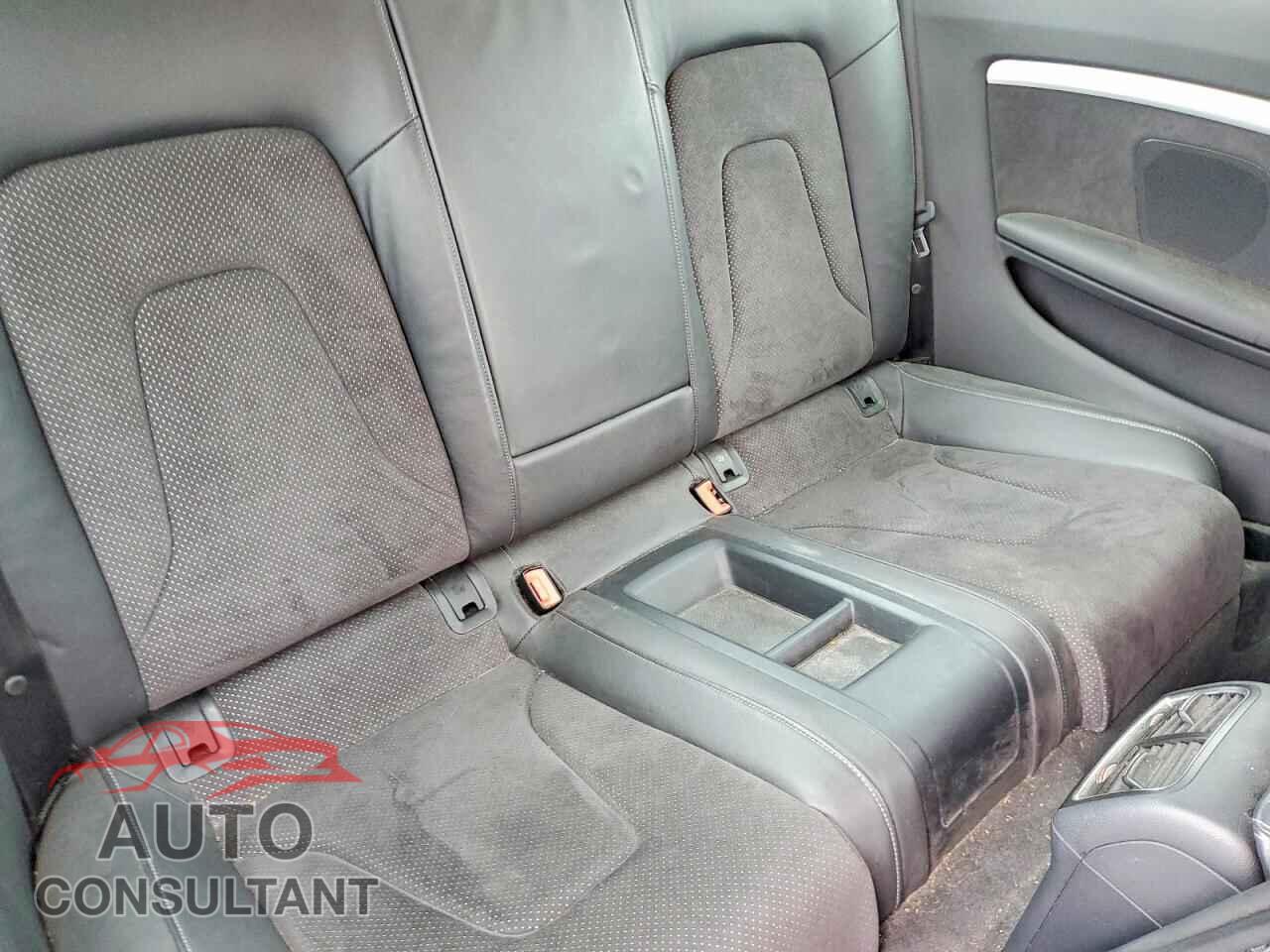 AUDI A5 2013 - WAUDFBFR1DA080665