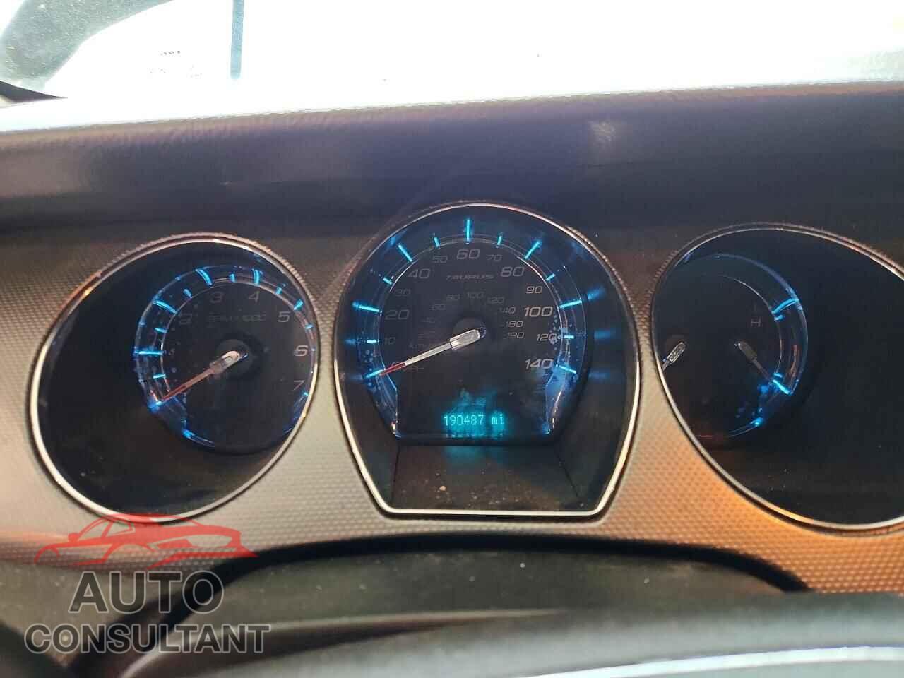 FORD TAURUS 2011 - 1FAHP2EW9BG120077