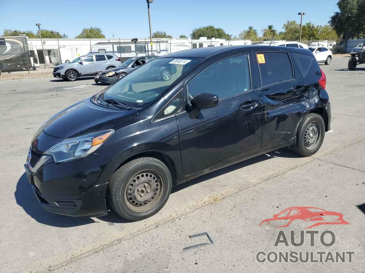 NISSAN VERSA 2018 - 3N1CE2CP1JL352854