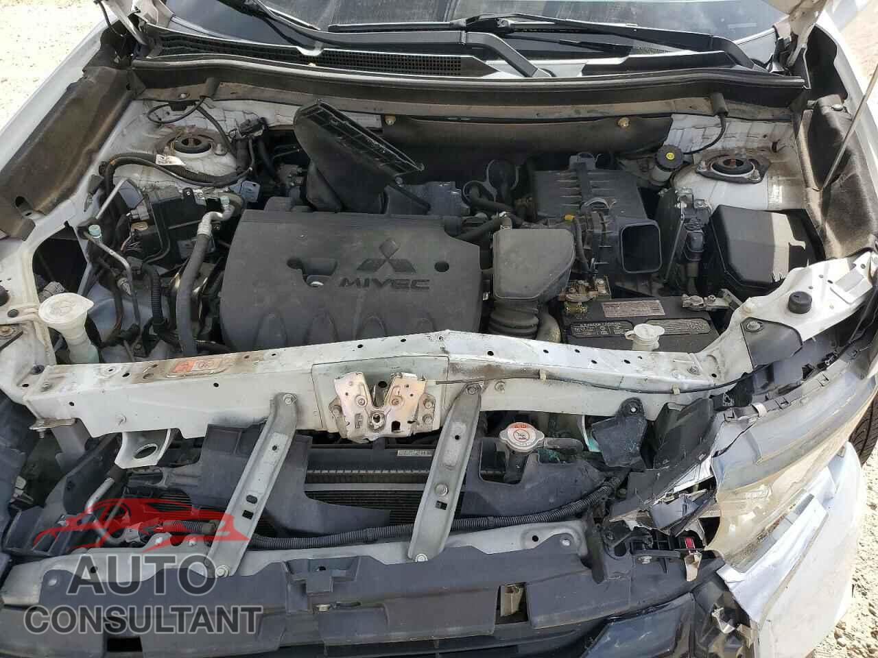 MITSUBISHI OUTLANDER 2017 - JA4AD2A33HZ057498