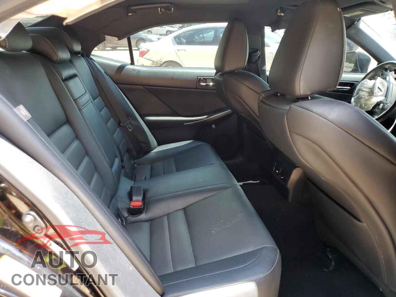 LEXUS IS 2014 - JTHBF1D24E5007843