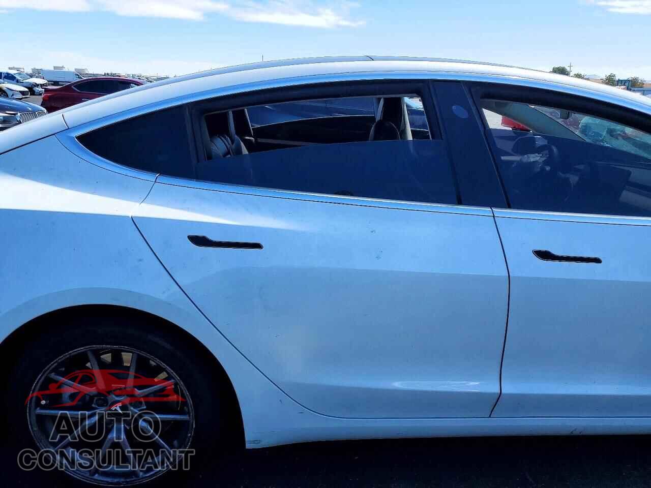 TESLA MODEL 3 2020 - 5YJ3E1EA7LF804517
