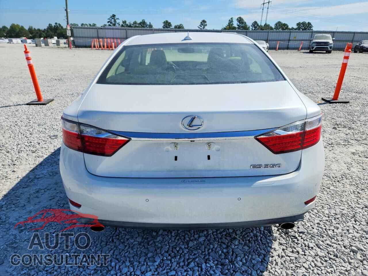 LEXUS ES350 2014 - JTHBK1GG0E2110102