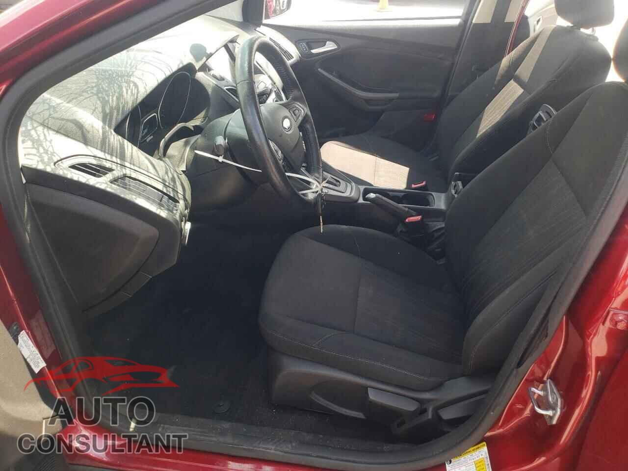 FORD FOCUS 2017 - 1FADP3M24HL208196