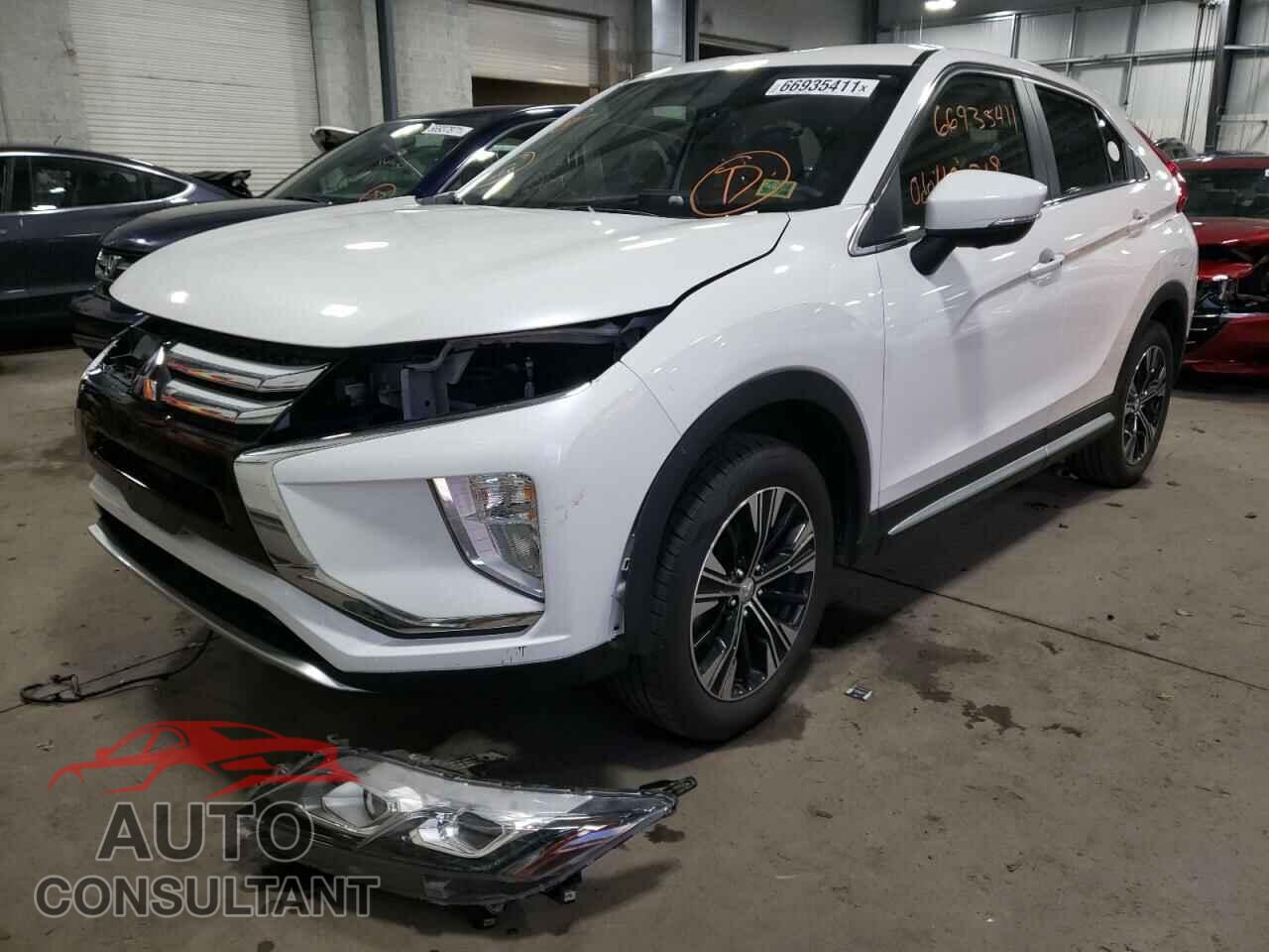 MITSUBISHI ECLIPSE 2018 - JA4AT5AA4JZ047443
