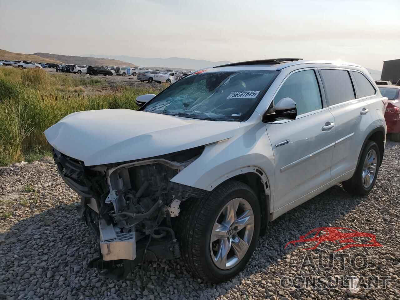 TOYOTA HIGHLANDER 2016 - 5TDDCRFH6GS013787