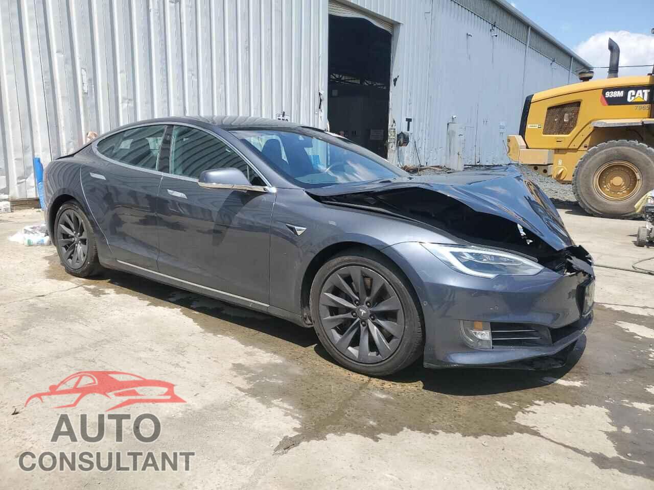TESLA MODEL S 2018 - 5YJSA1E25JF268809