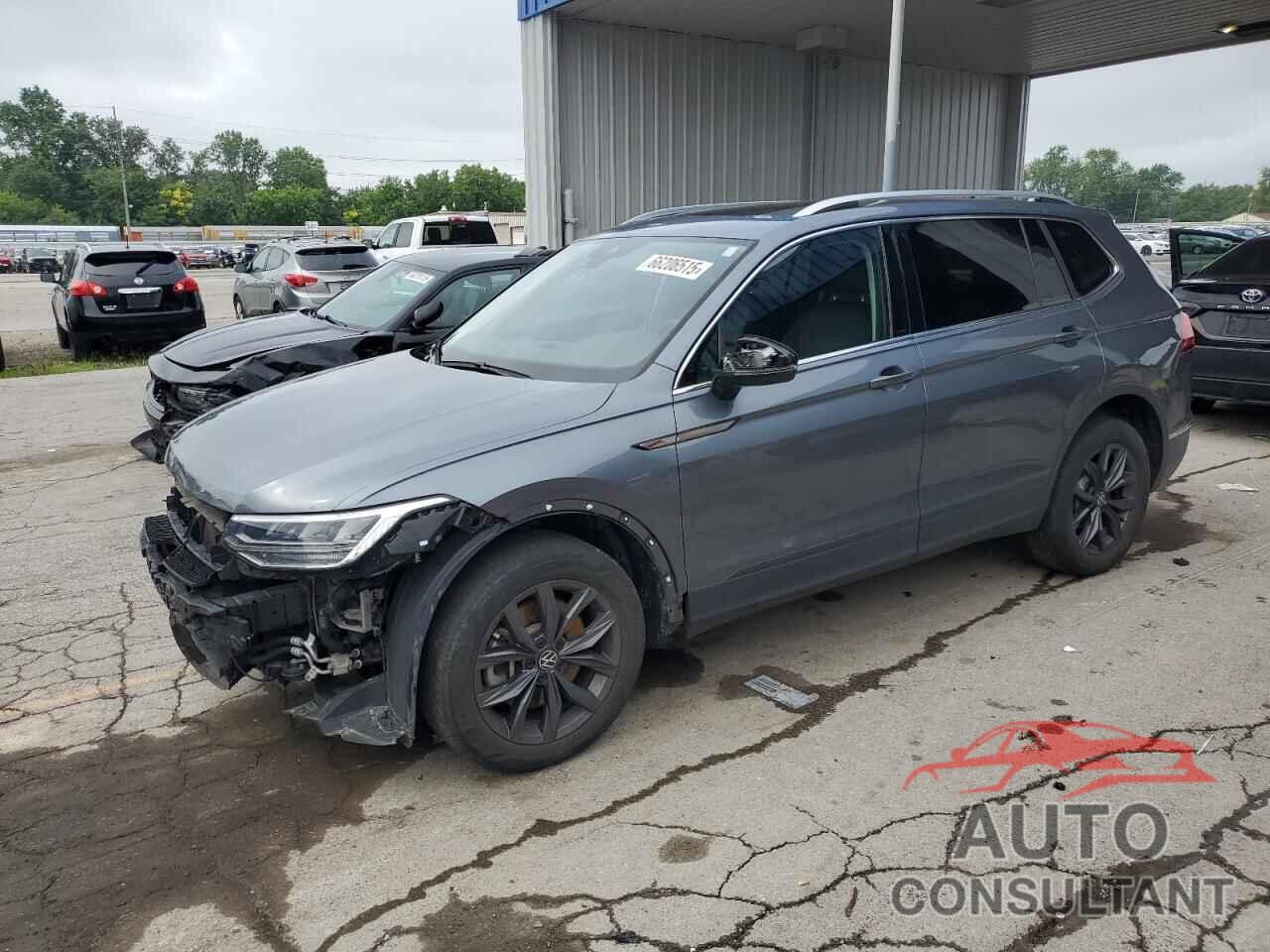 VOLKSWAGEN TIGUAN 2022 - 3VV2B7AX4NM019101