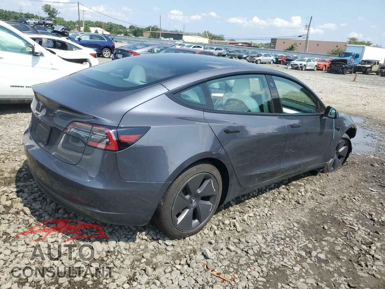 TESLA MODEL 3 2023 - 5YJ3E1EA7PF424051