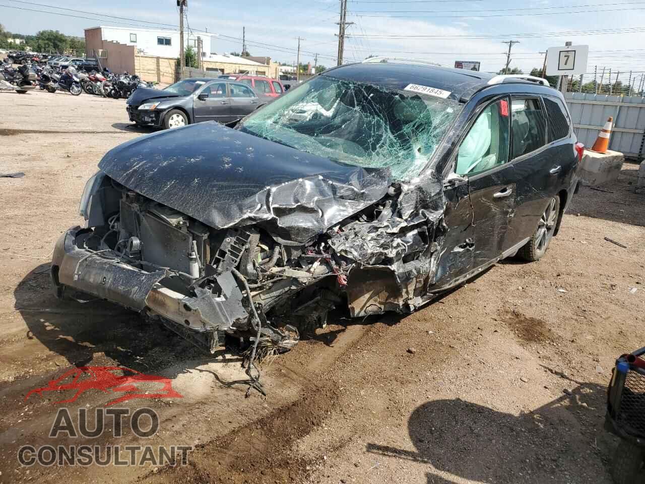 NISSAN PATHFINDER 2017 - 5N1DR2MM6HC634807