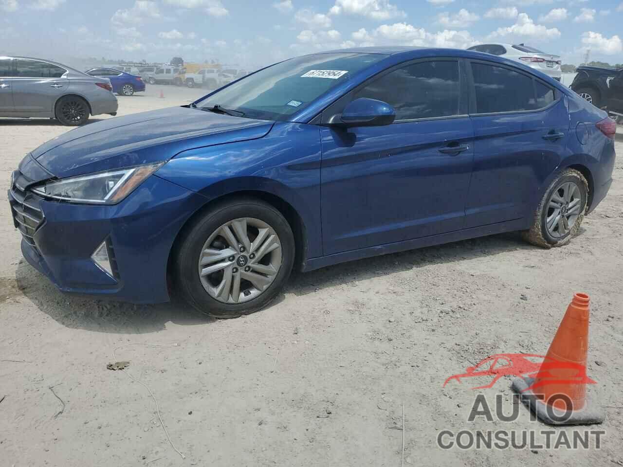 HYUNDAI ELANTRA 2020 - 5NPD84LF2LH534366