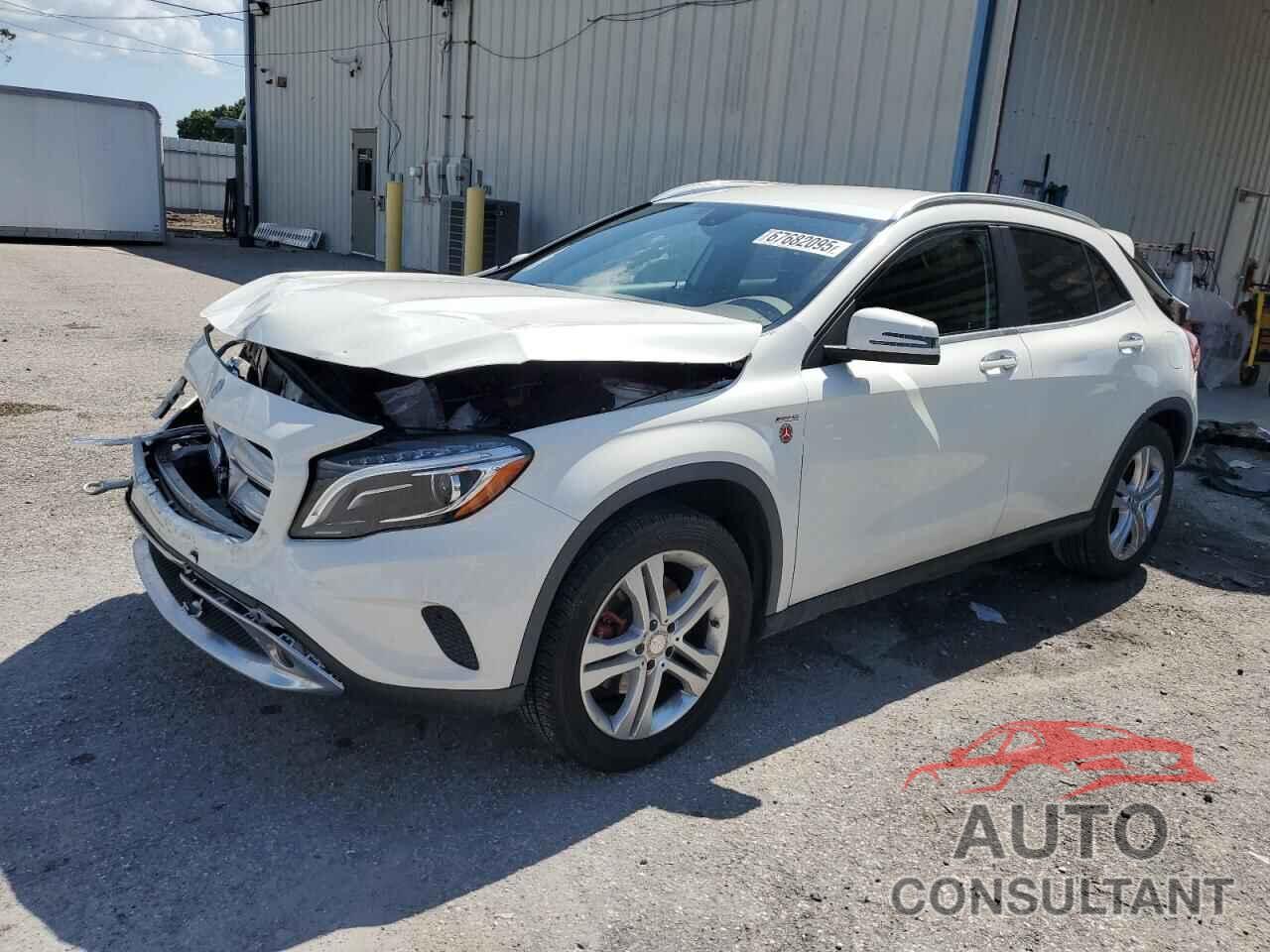 MERCEDES-BENZ GLA-CLASS 2015 - WDCTG4EB1FJ127475