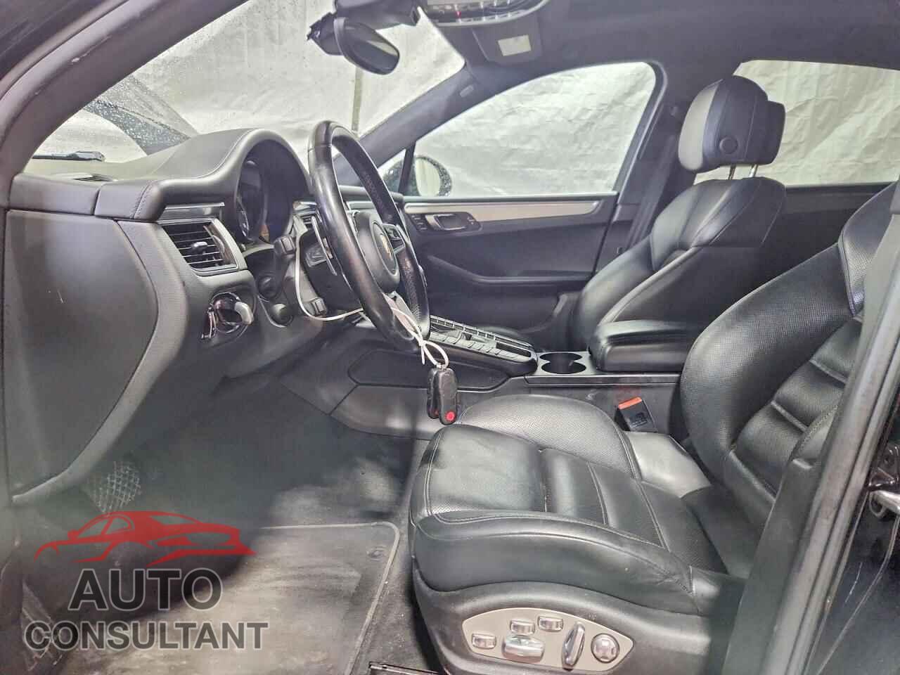 PORSCHE MACAN 2017 - WP1AF2A59HLB61626