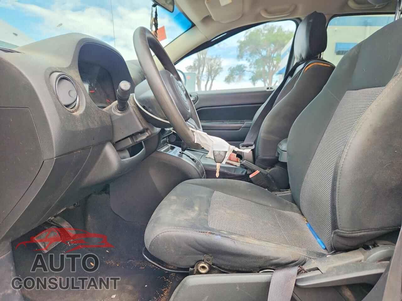 JEEP COMPASS 2012 - 1C4NJDBBXCD573333