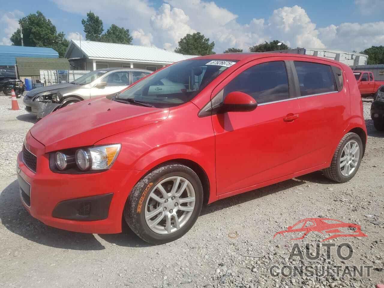 CHEVROLET SONIC 2015 - 1G1JC6SB4F4200645