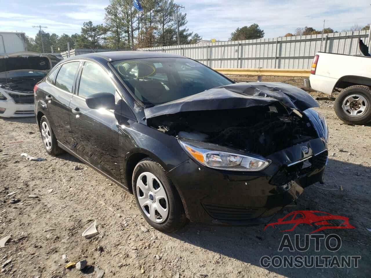 FORD FOCUS 2018 - 1FADP3E21JL298766