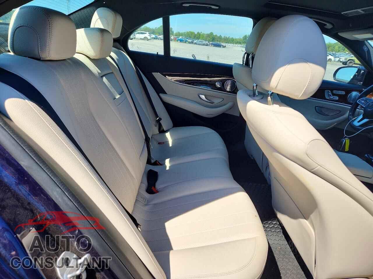 MERCEDES-BENZ E-CLASS 2019 - WDDZF4KB2KA555983