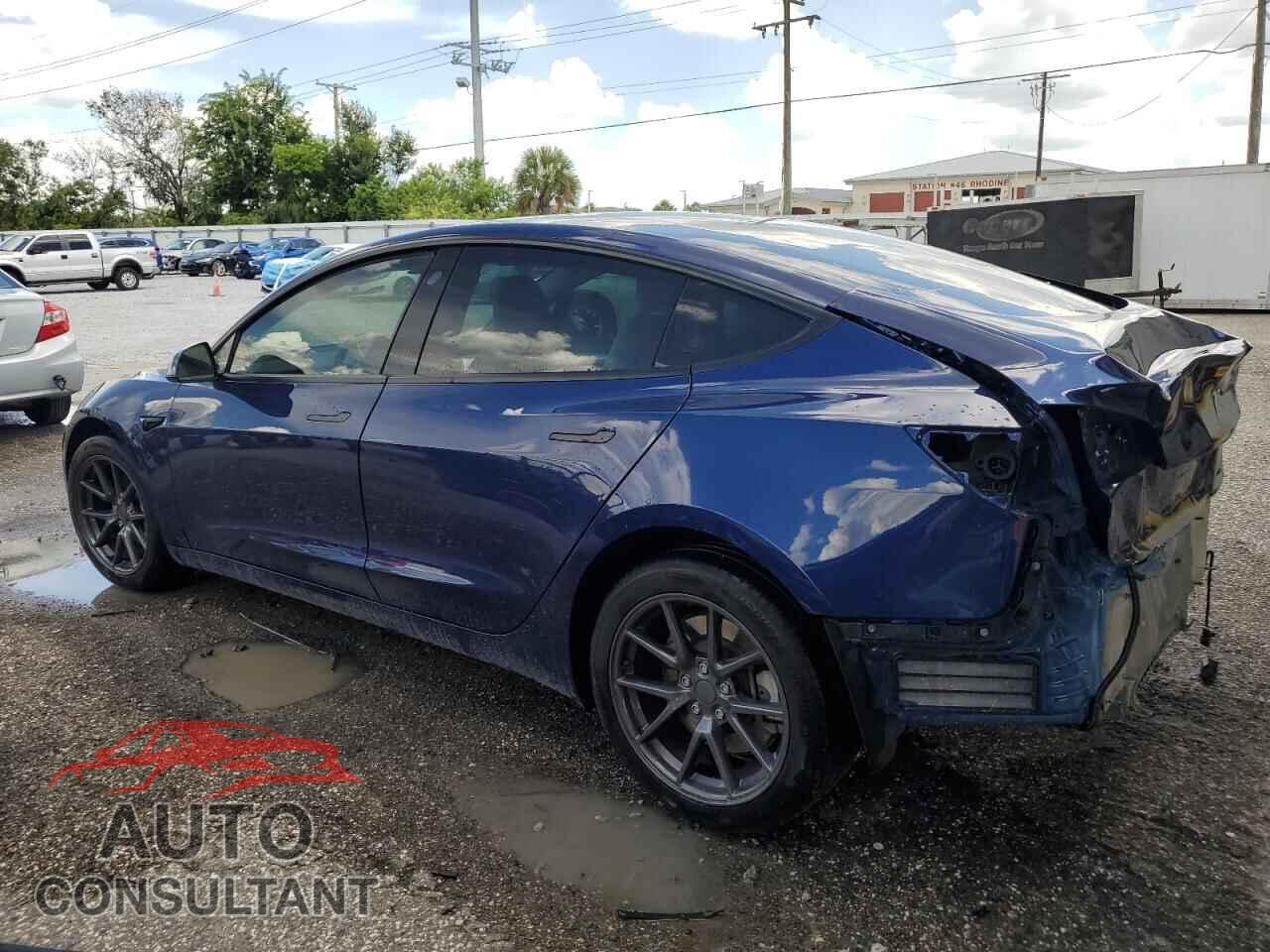 TESLA MODEL 3 2023 - 5YJ3E1EA5PF671035
